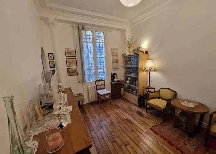 2 Pieces A Auteuil Апартаменты