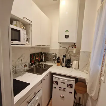 2 Pieces A Auteuil Apartman